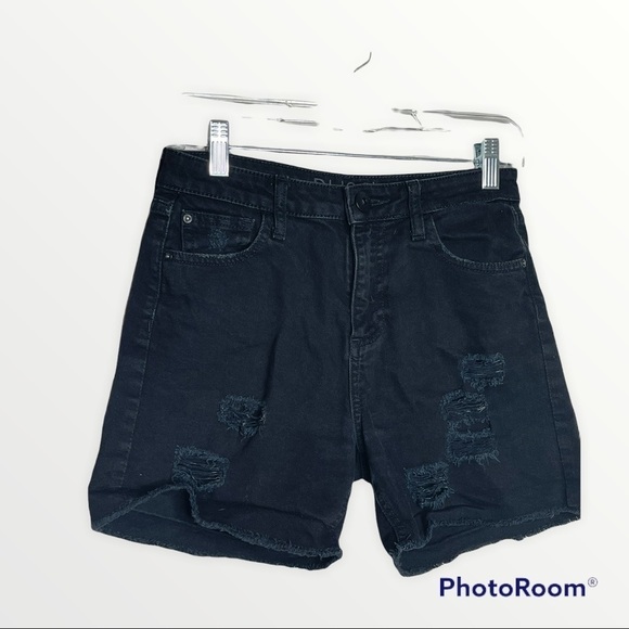 DL1961 x REVOLVE Monet Ultra High Rise Distressed Cutoff Black Denim Shorts, 25 - Picture 4 of 11